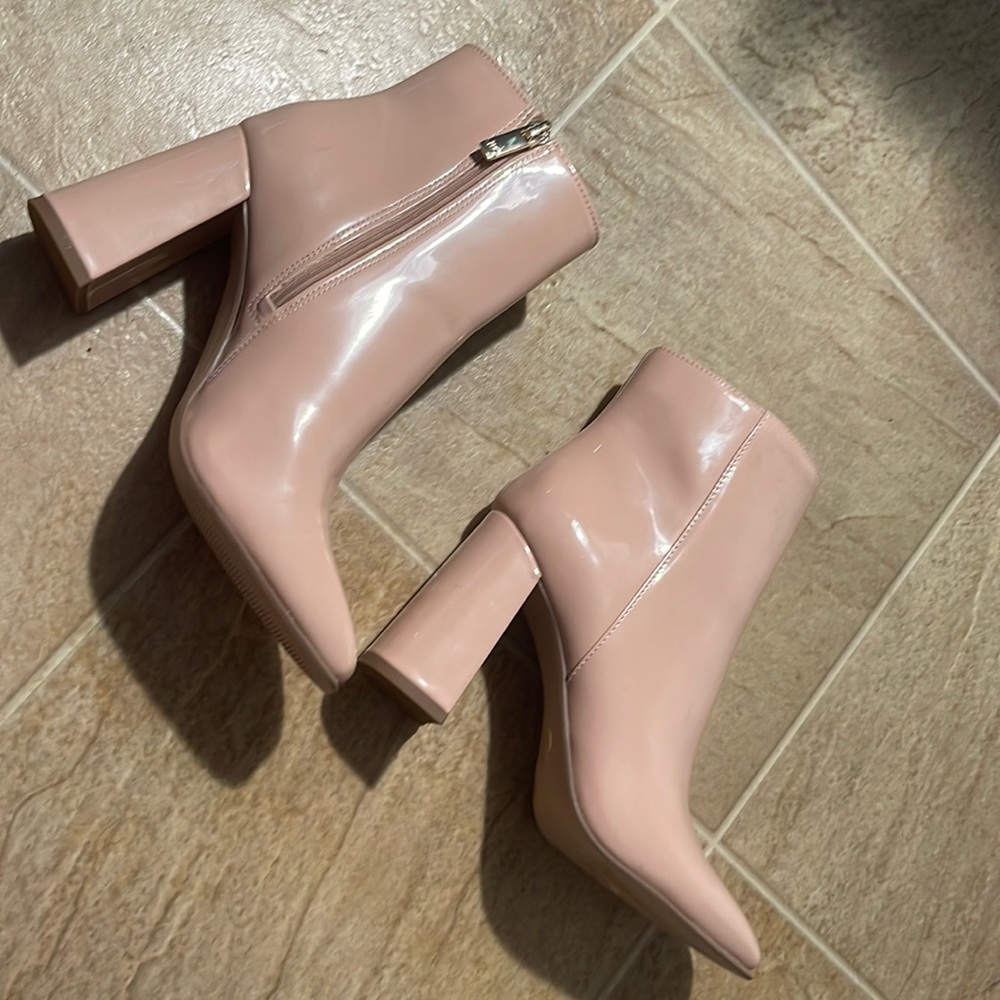 Cute Nude colored boots